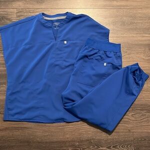 Fabletics scrub set royal blue xl/xxl